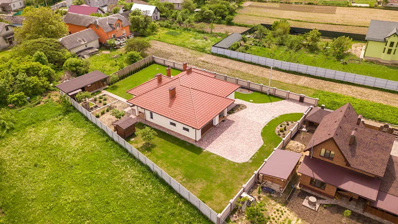 Prise de vue aérienne d'une maison par drone Lille