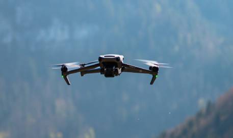 Drone Mavic 3 en vole