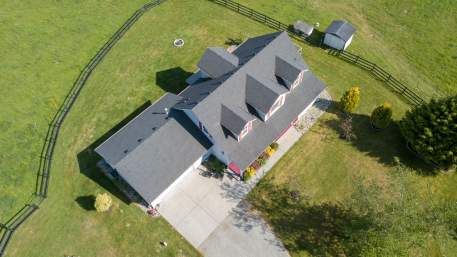 Prise de vue aérienne d'une maison par drone Lille